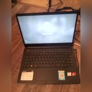 HP Laptop Computer (locked but working)